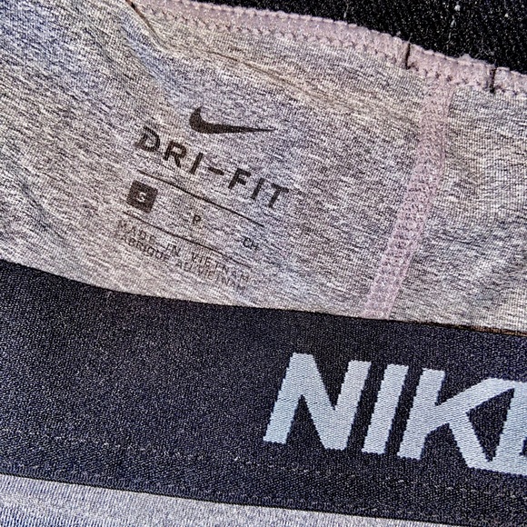 Nike Women's Pro 3" Training Shorts - Picture 2 of 3